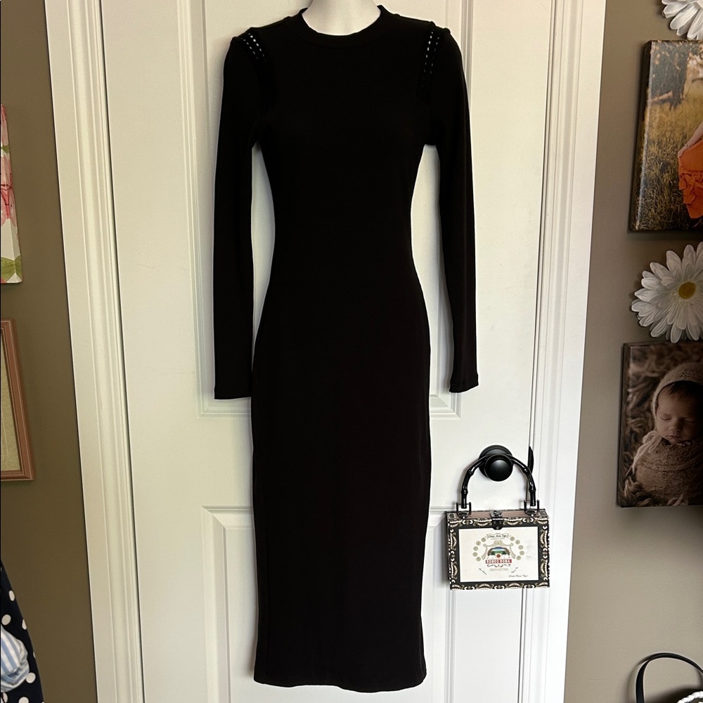 Elegant Black Long Sleeve Dress